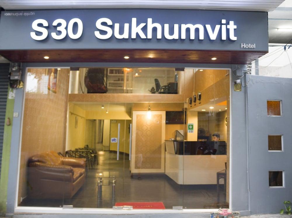 V30 Sukhumvit Ξενοδοχείο Μπανγκόκ Εξωτερικό φωτογραφία
